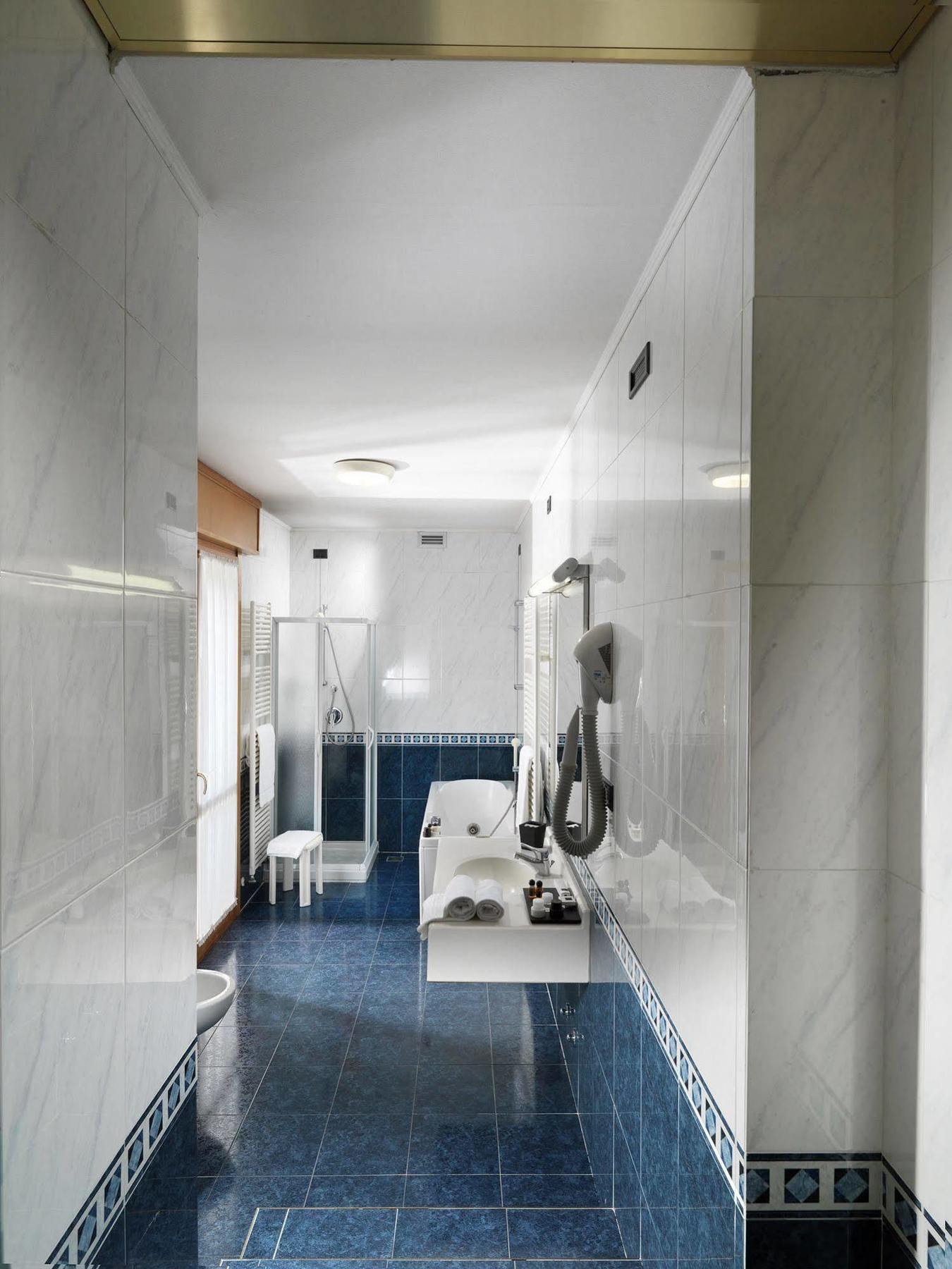Hotel Al Pino 4*