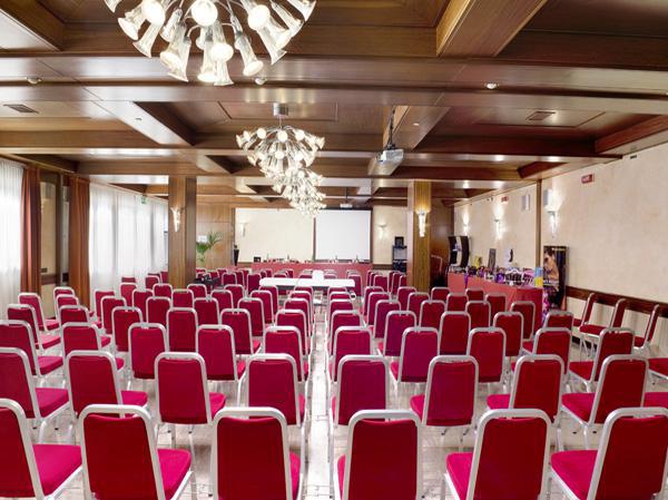 Hotel Al Pino 4*